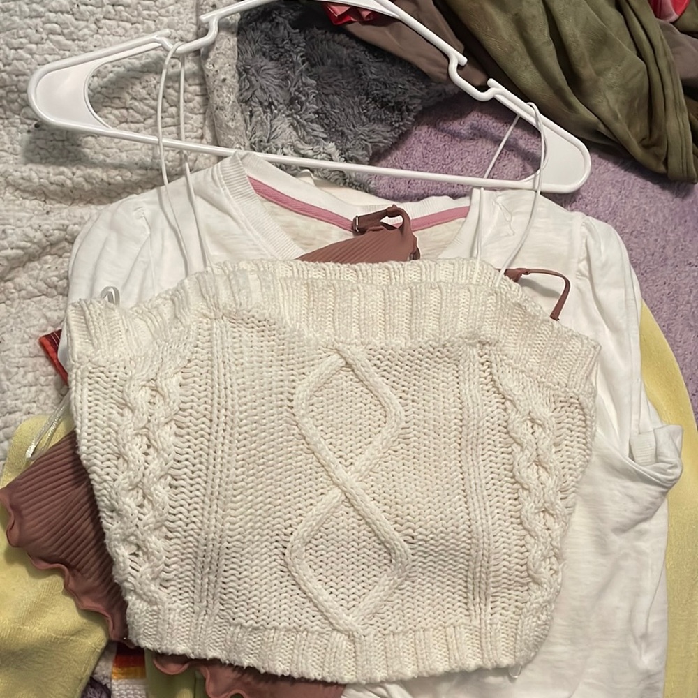 Aeropostale cropped spaghetti strap tank top